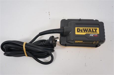 Dewalt dcb500 discount flexvolt mains adaptor