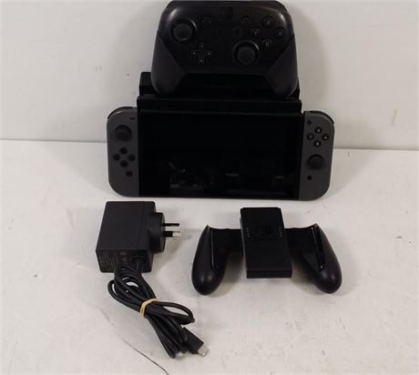 Cash Converters - Nintendo Console SWITCH HAC-001