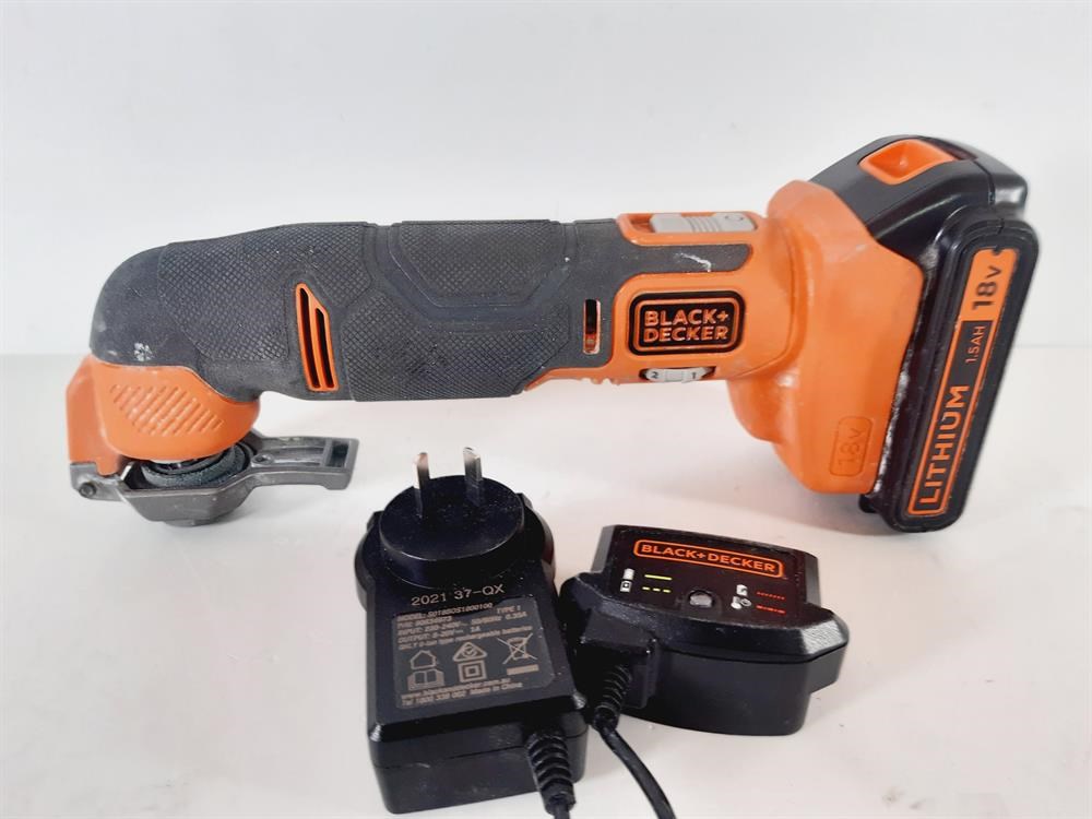 Black and Decker BDCOS18 18v Cordless Oscillating Multi Tool