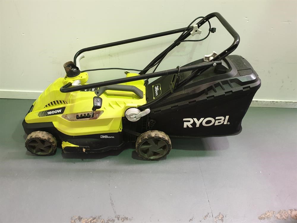 Ryobi lawn deals mower 1600w