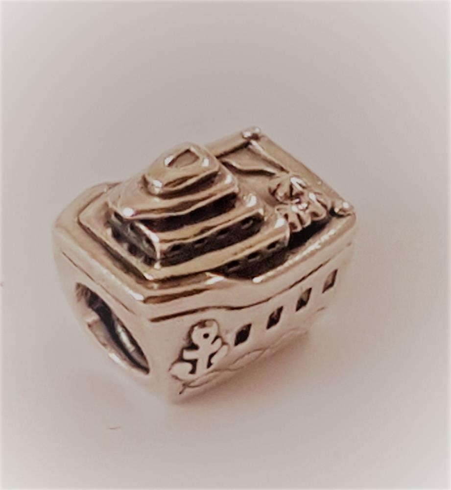 pandora all aboard cruise ship charm