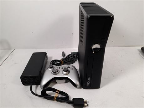 Microsoft Xbox 360 S Slim 1439 4GB Video Game Console Black – NT